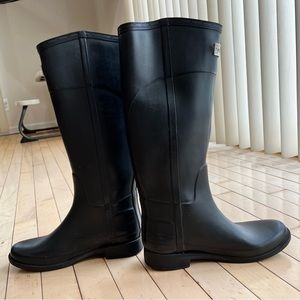 Hunter Black Rain Boots with Silver Logo size 6